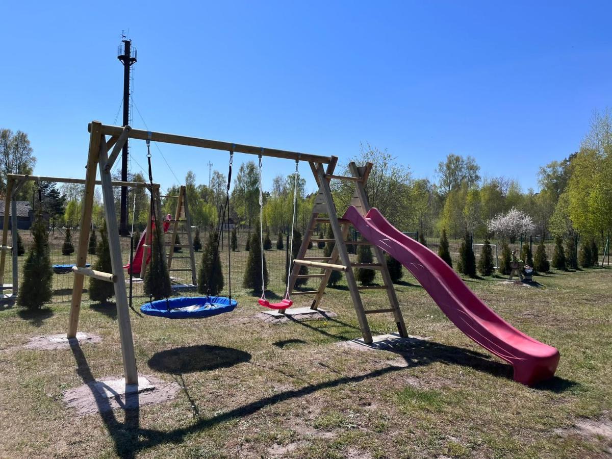 Atputas Majinas Kolka- Madaras Un Rotaヴィラ エクステリア 写真
